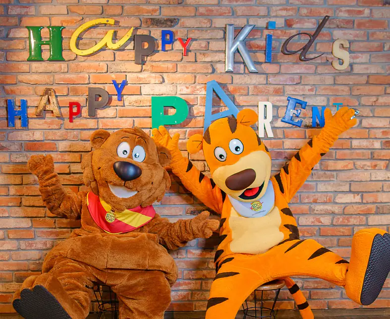 kiddydome-swiss-family-center-rohrbach-maskottchen-008.jpg