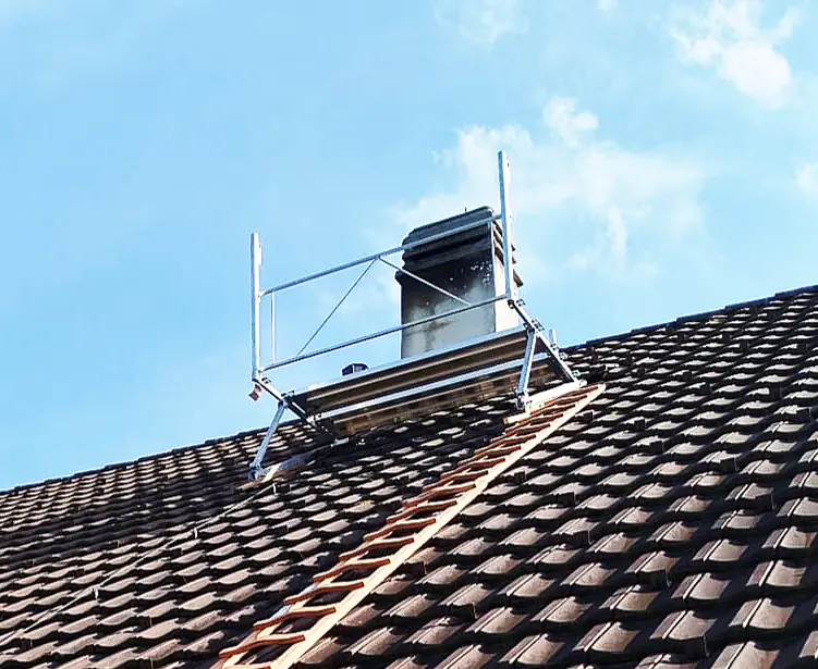 Gemauerter Kamin bearbeitet für Flyer.jpg