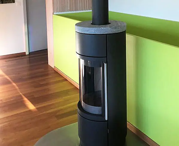 Hase Lima schwarz mit Speckstein Abdeckung bearbeitet.jpg