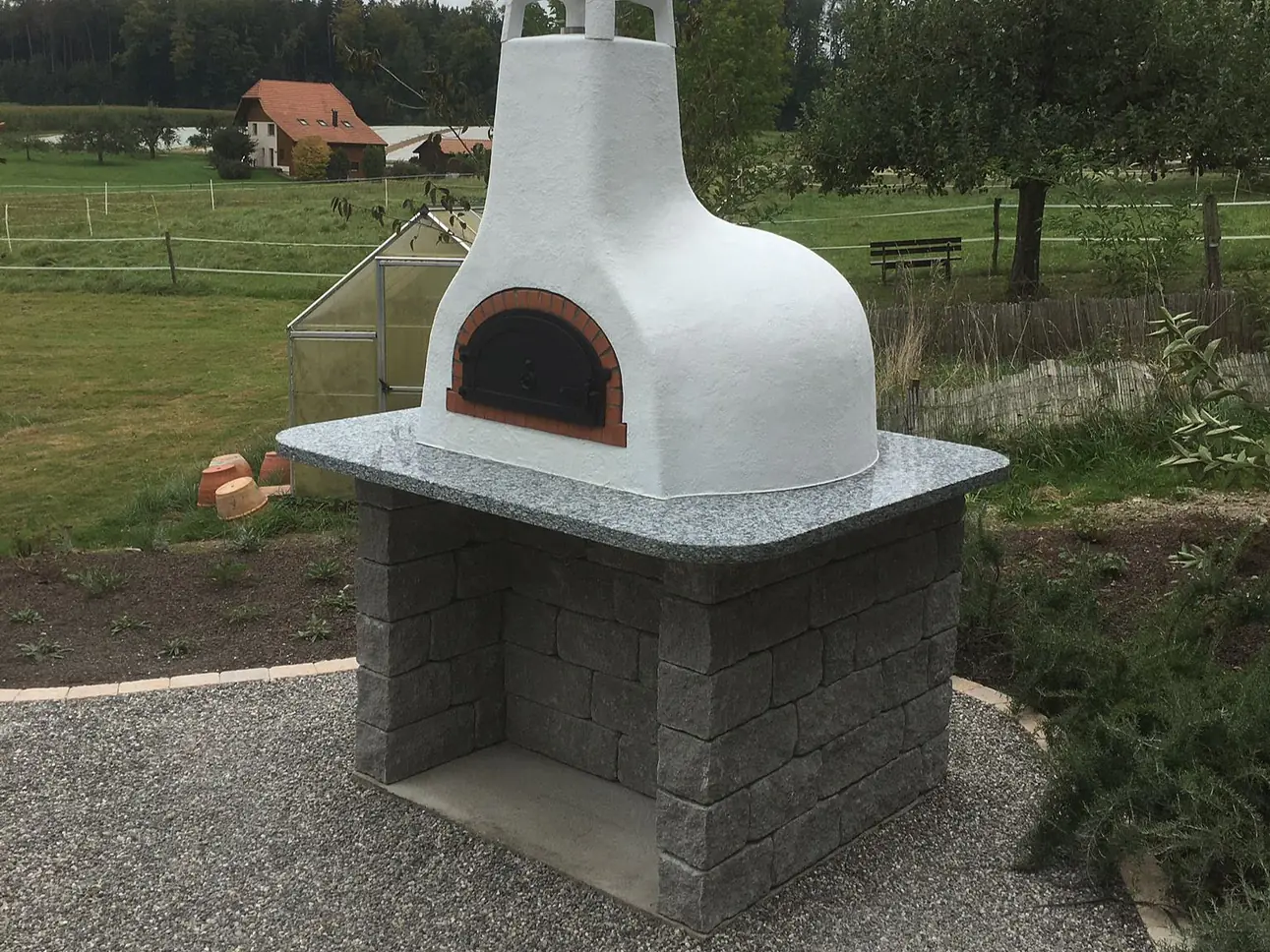 Planung und Bau von Pizzaöfen, Holzbacköfen nach Kundenwunsch