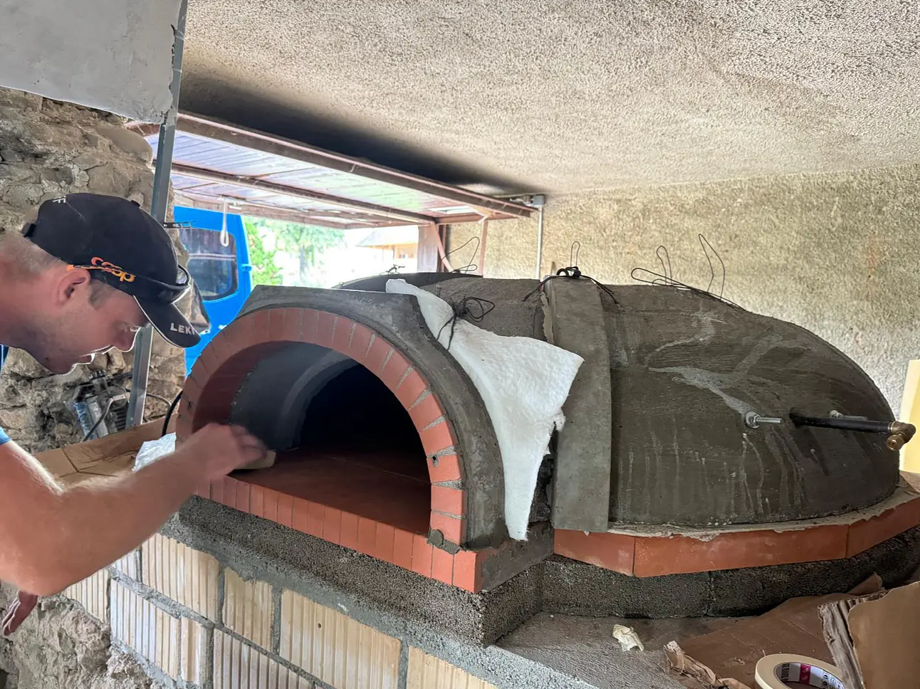 Planung und Bau von Pizzaöfen, Holzbacköfen nach Kundenwunsch