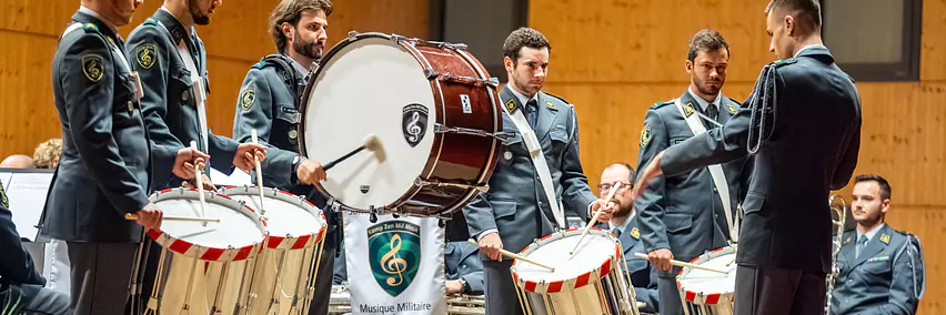 Schweizer Militärmusik