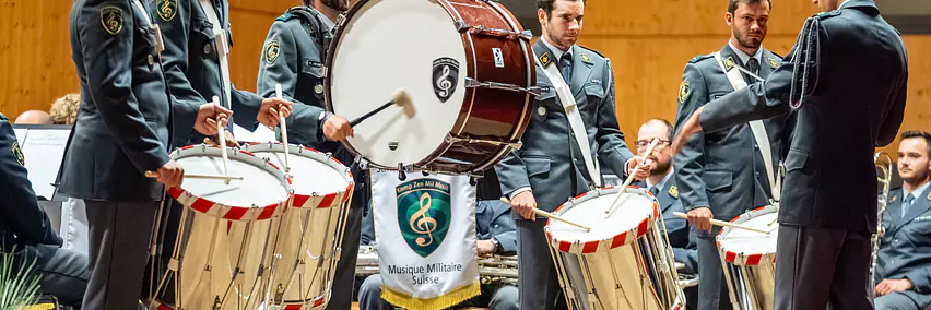 Schweizer Militärmusik