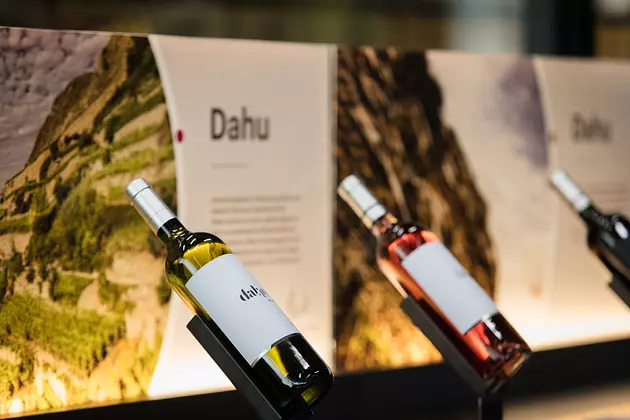 Dahu rouge, blanc, rosé